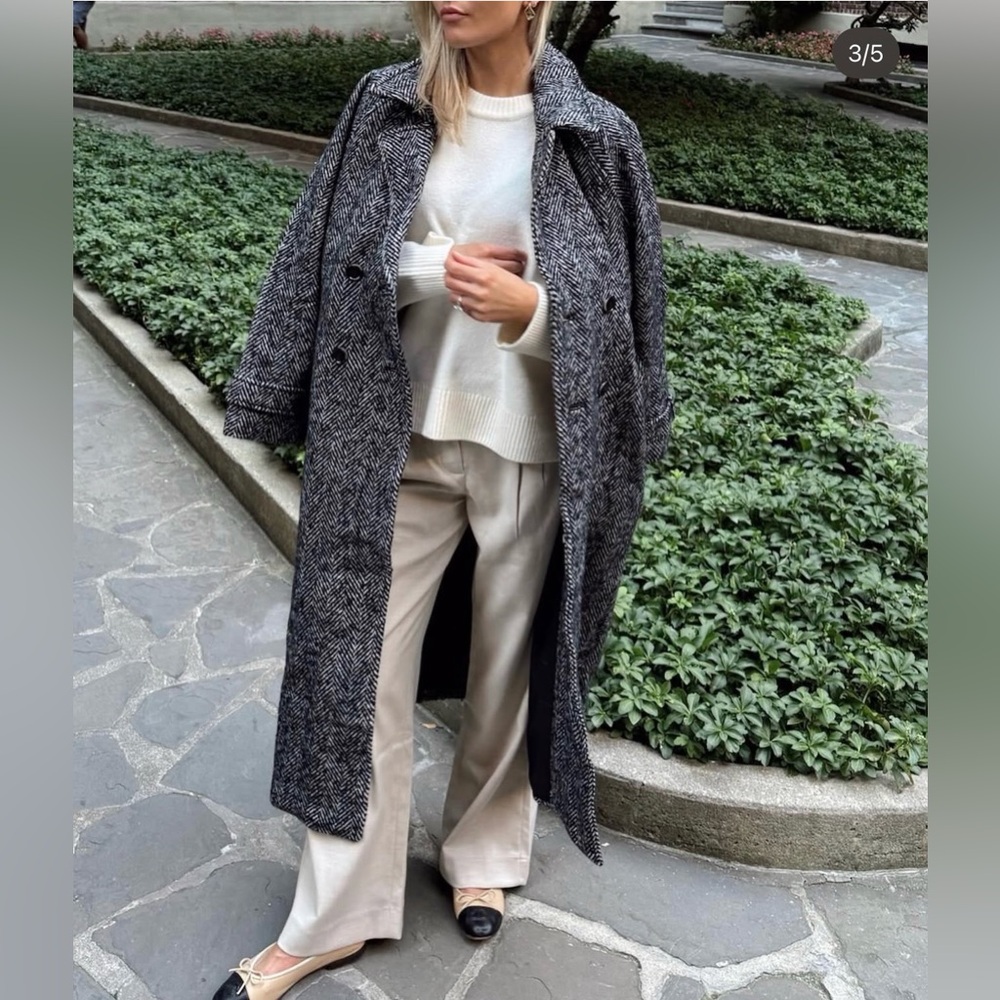 Abercrombie & Fitch Gray Herringbone Coat